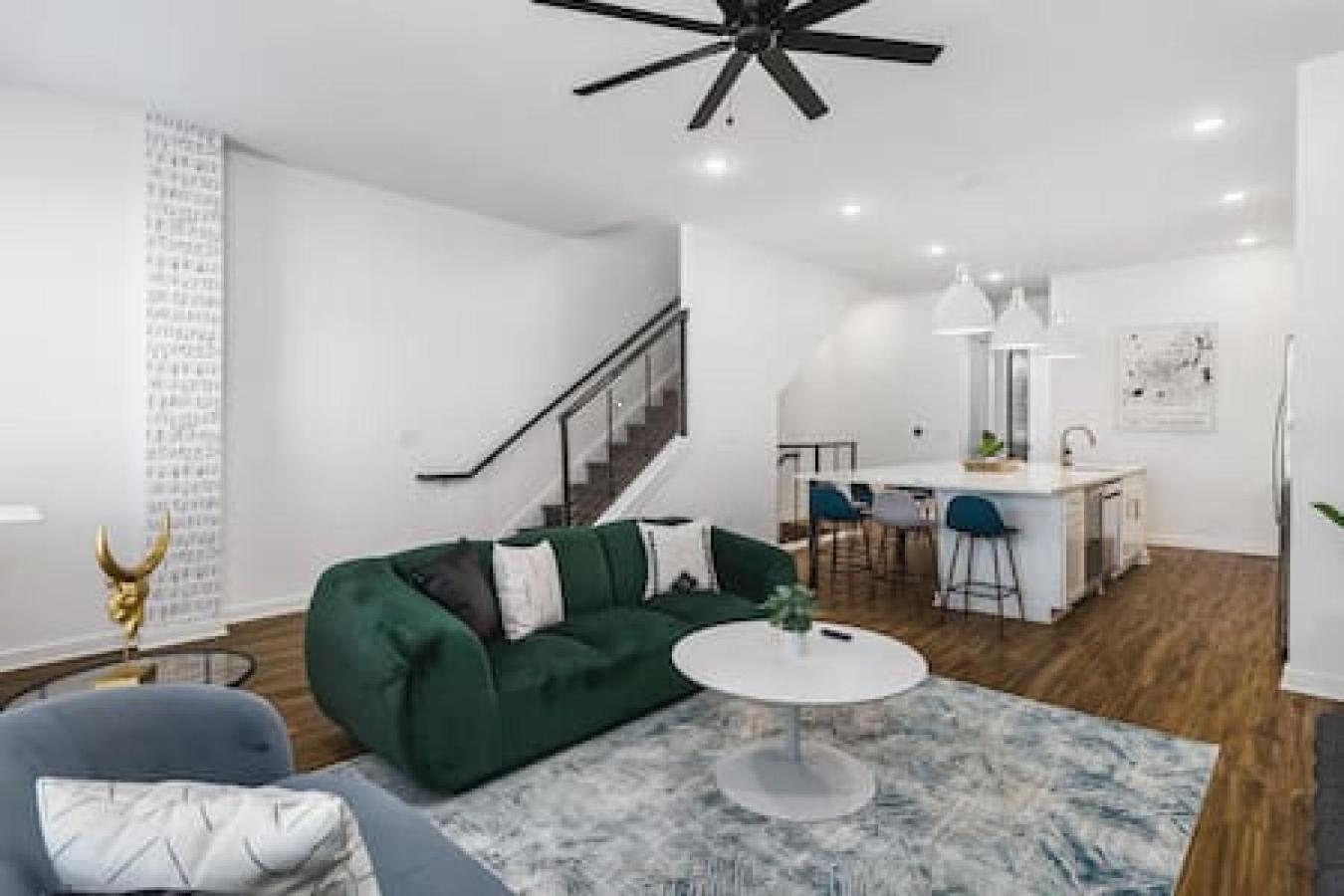 Spacious Home With Large Patio Rooftop Deck And Garage 纳什维尔 外观 照片