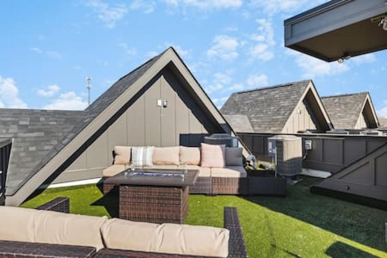 Spacious Home With Large Patio Rooftop Deck And Garage 纳什维尔 外观 照片