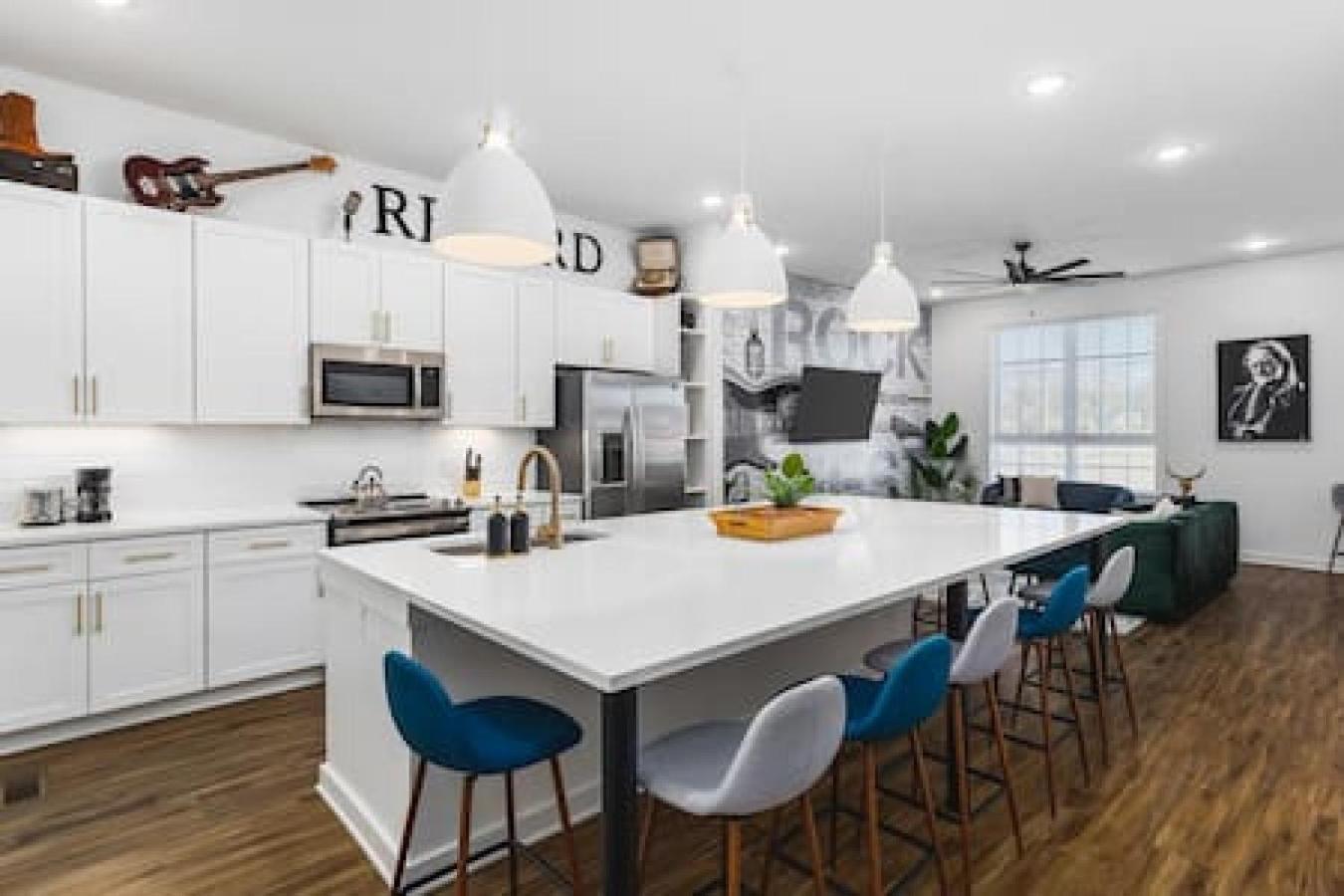 Spacious Home With Large Patio Rooftop Deck And Garage 纳什维尔 外观 照片
