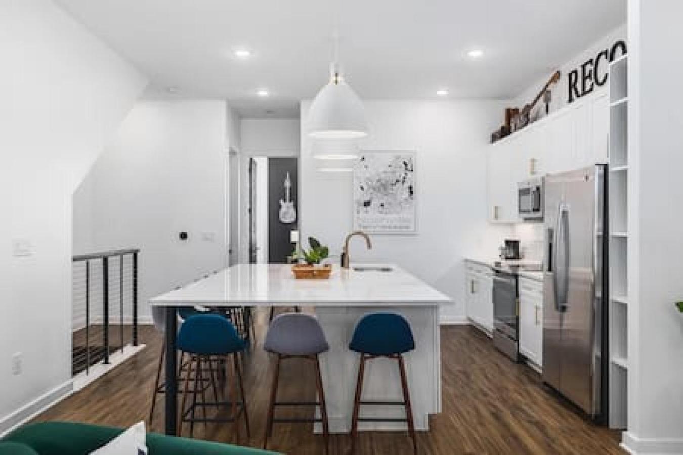 Spacious Home With Large Patio Rooftop Deck And Garage 纳什维尔 外观 照片