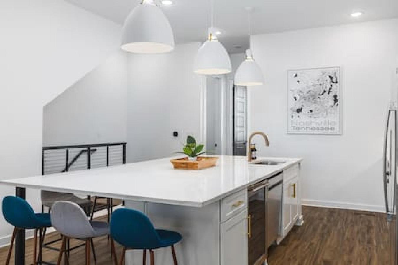 Spacious Home With Large Patio Rooftop Deck And Garage 纳什维尔 外观 照片