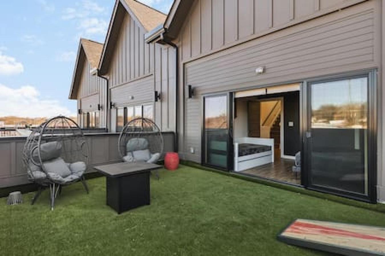 Spacious Home With Large Patio Rooftop Deck And Garage 纳什维尔 外观 照片