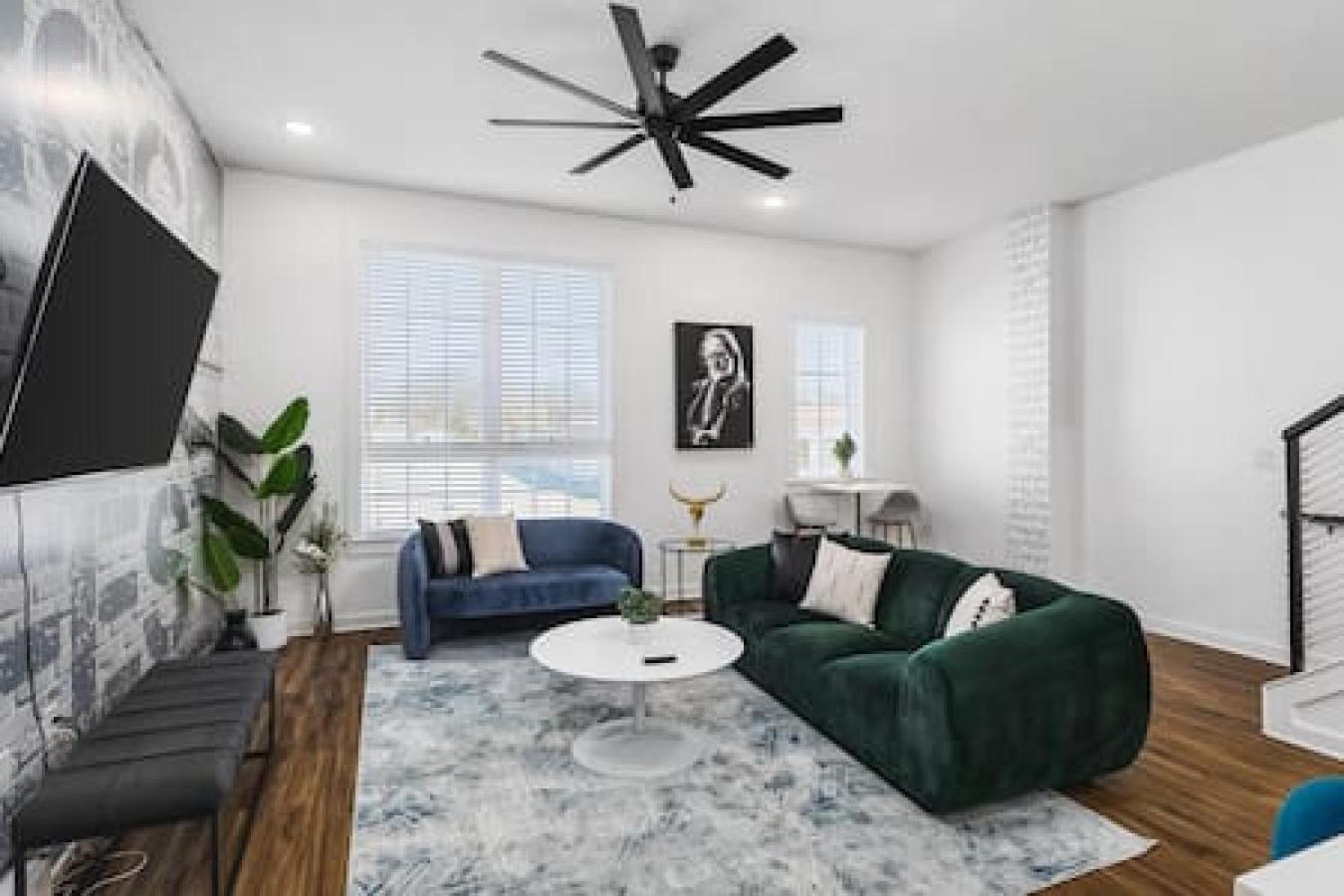 Spacious Home With Large Patio Rooftop Deck And Garage 纳什维尔 外观 照片